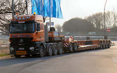 MB 4160 MP 3 mit Nooteboom 2/4 Tieflader
