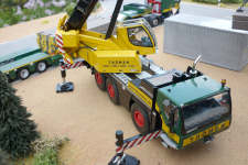 WSI Th�menmodell in Arbeitsstellung