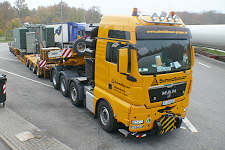 Trafotransport durch Schmidbauer